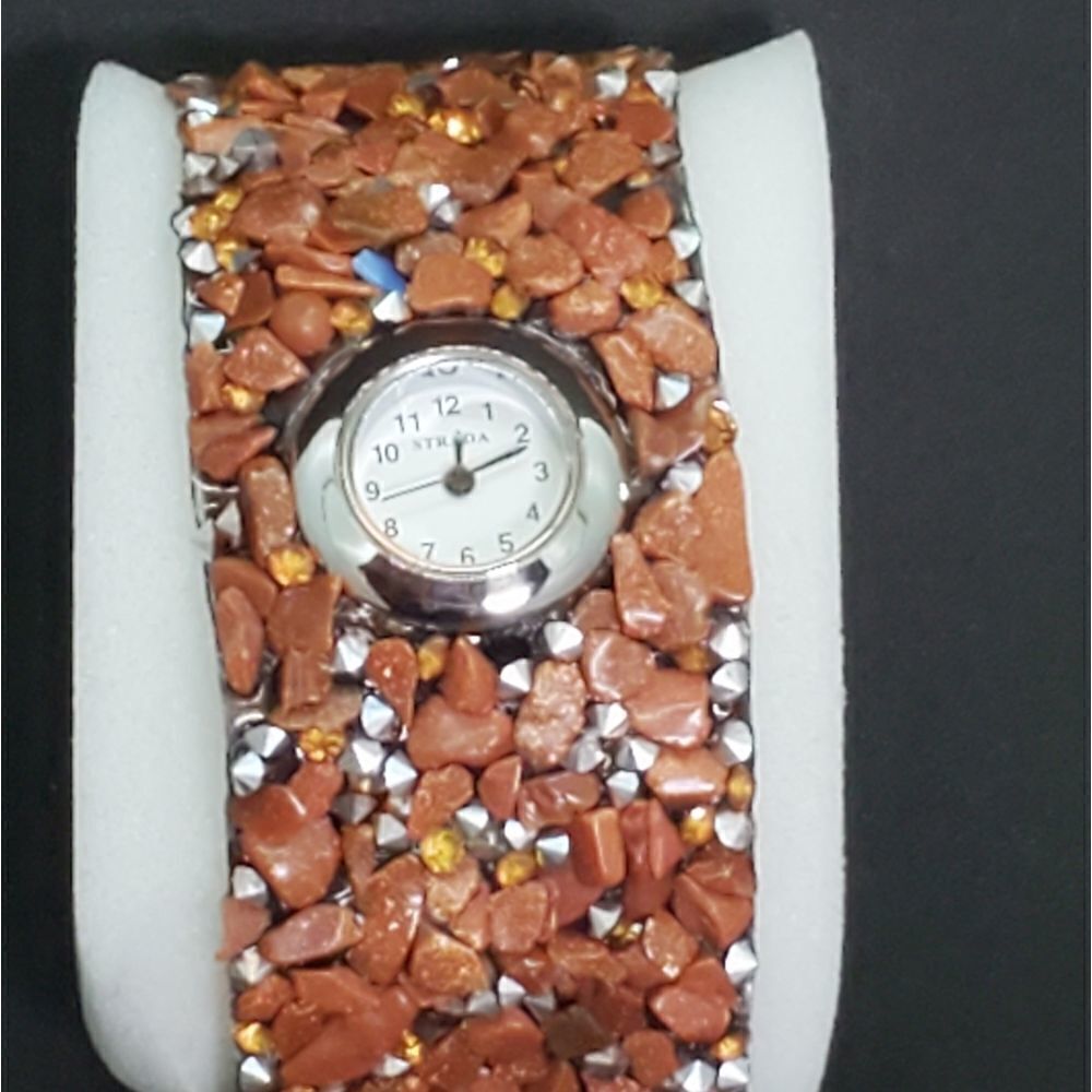 Strada Brown Watch - Picture 2 of 16